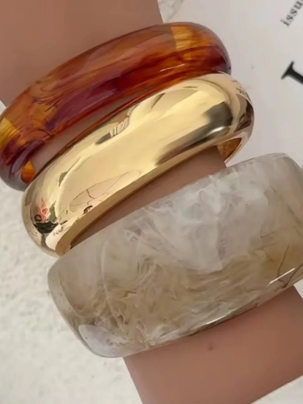 New! Stacked Bangle Set - Cream, Tortoise & Gold • NWOT (1060)